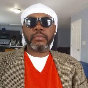 Meet your Posher, Mosi